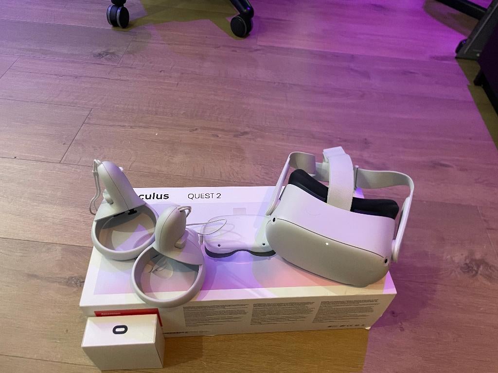 Oculus Quest 2 64gb z.g.a.n, Spelcomputers en Games, Virtual Reality, Ophalen, Zo goed als nieuw, VR-bril, Overige platformen