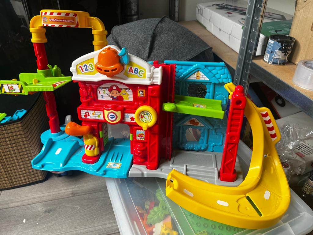 VTech Toet Toet auto’s, Kinderen en Baby's, Speelgoed | Overig, Ophalen, Zo goed als nieuw, Jongen of Meisje