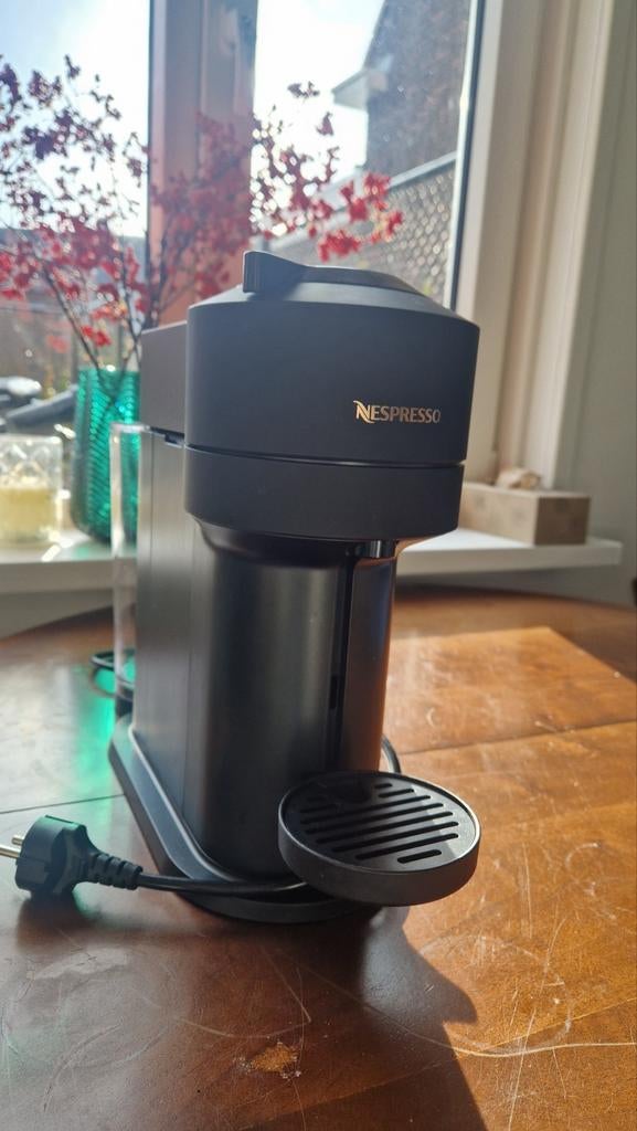 Nespresso Vertuo Next Koffiemachine, Ophalen, Gebruikt, Koffiemachine, 2 tot 4 kopjes