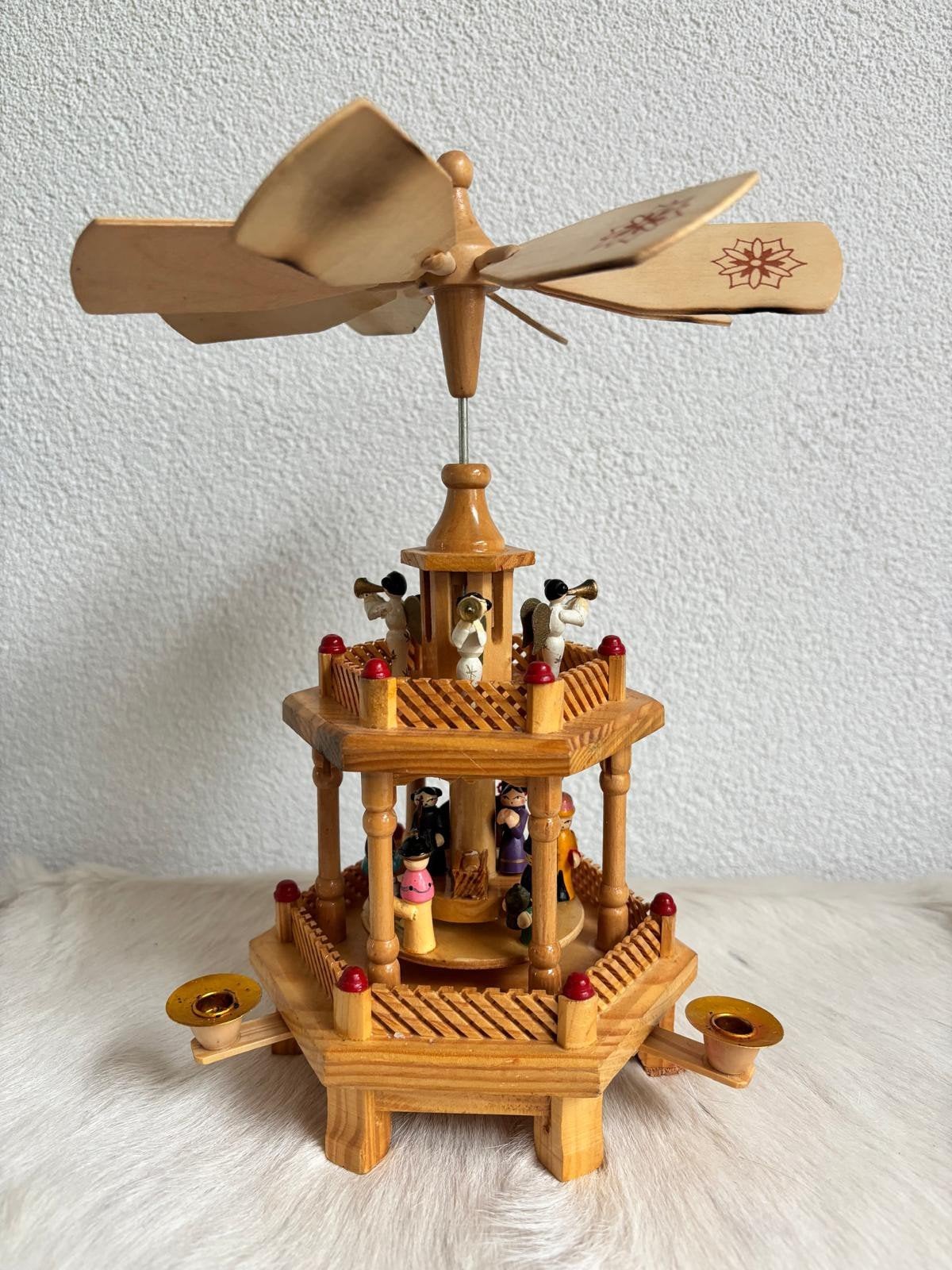 Vintage houten kerstpiramide, 2 etages, 26cm hoog, Ophalen of Verzenden