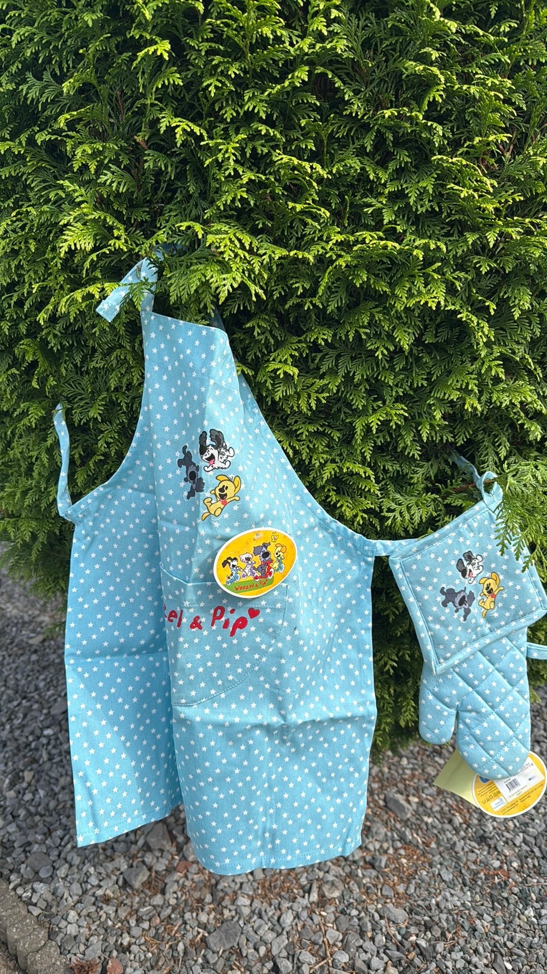 Kindershort, handschoen en pannenlap, Woezel en Pip, Ophalen of Verzenden, Zo goed als nieuw