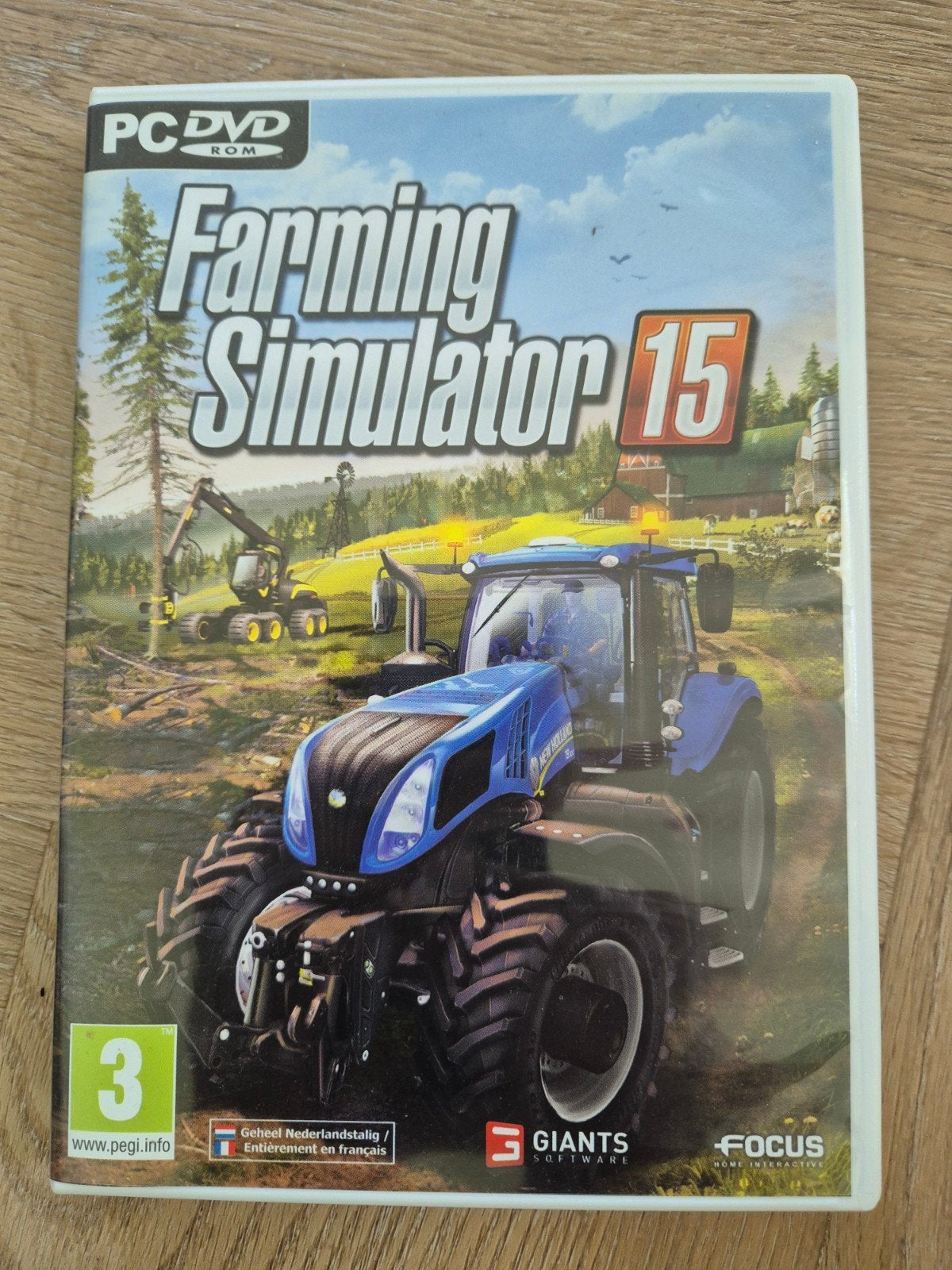 Farming Simulator 15 PC DVD-ROM - Zo goed als nieuw, Spelcomputers en Games, Games | Pc, Zo goed als nieuw, Simulatie, 1 speler