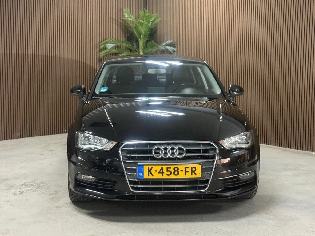 Audi A3 Limousine 1.8 TFSI Ambit. PL+ (bj 2014, automaat), Auto's, Gebruikt, 4 cilinders, Zwart, Bedrijf
