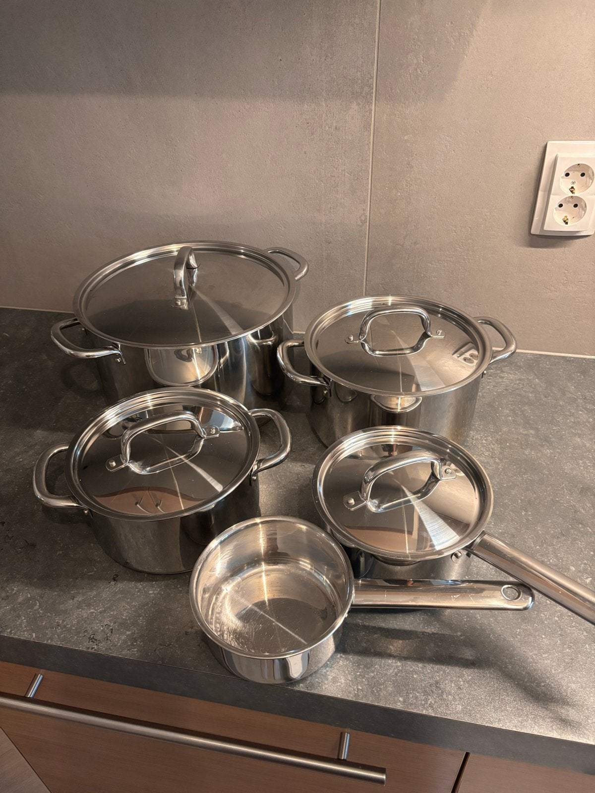 5-delige RVS pannenset met deksels, Ophalen, Gebruikt, Met deksel, Pannenset