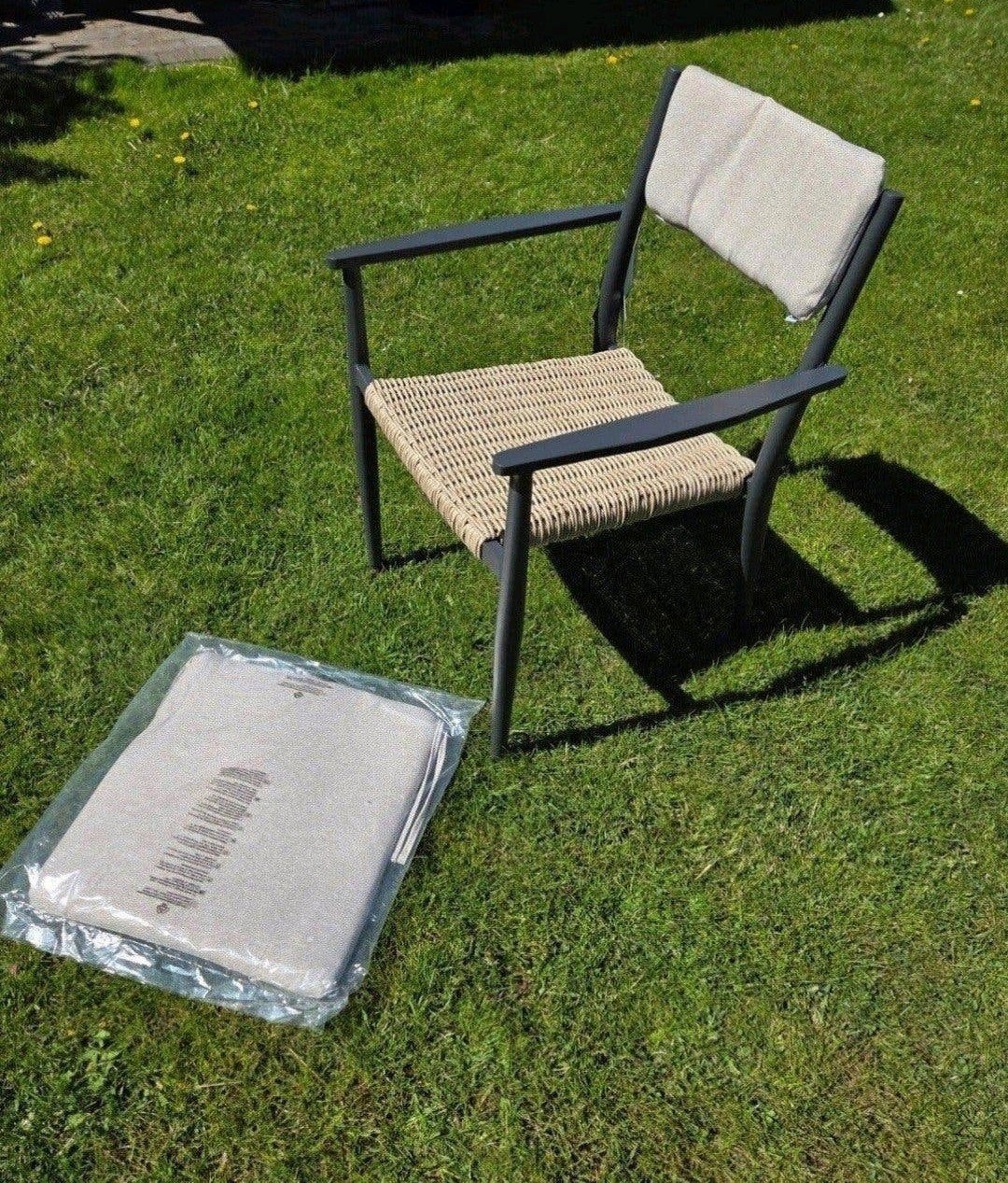 DE LAATSTE 6 STUKS STAPELBARE STOELEN MOGEN WEG VOOR €550, Tuin en Terras, Ophalen