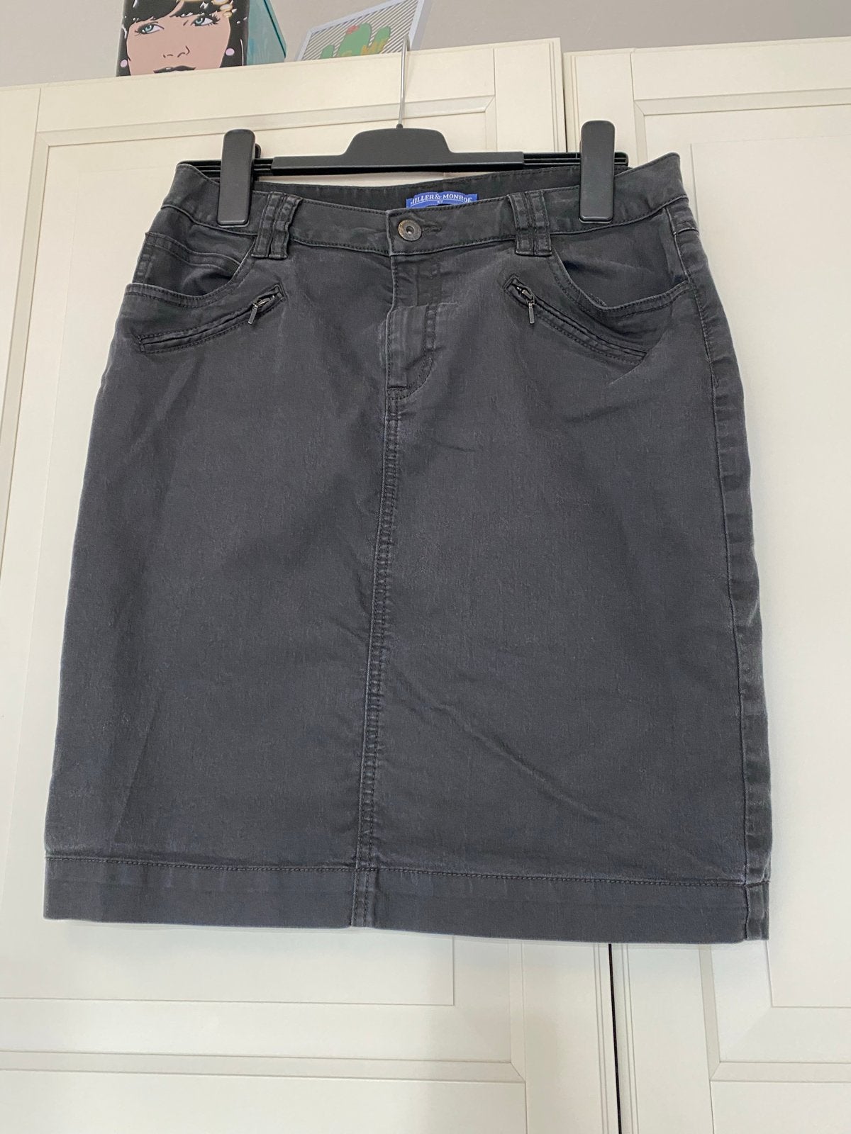 Miller & Monroe Corinna rok maat 40, Maat 38/40 (M), Ophalen of Verzenden, Knielengte, Grijs