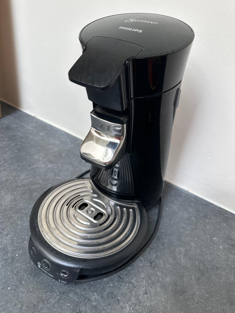 Senseo Philips Koffiezetapparaat Zwart - 1 of 2 kopjes, Koffiepads en cups, Gebruikt, Koffiemachine, Ophalen of Verzenden