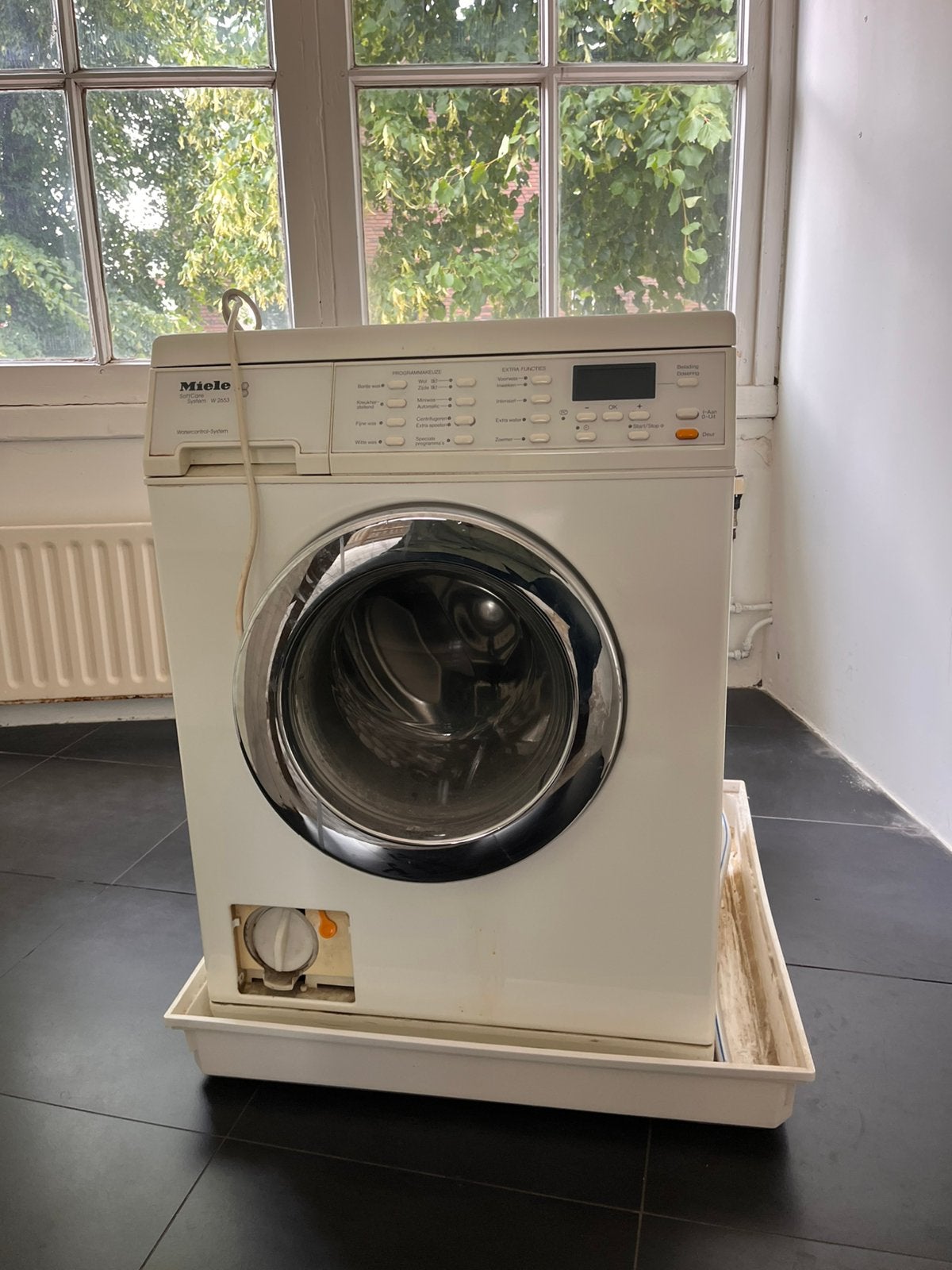 Miele wasmachine GRATIS, Witgoed en Apparatuur, Wasmachines, Ophalen, 1200 tot 1600 toeren, Gebruikt, Voorlader