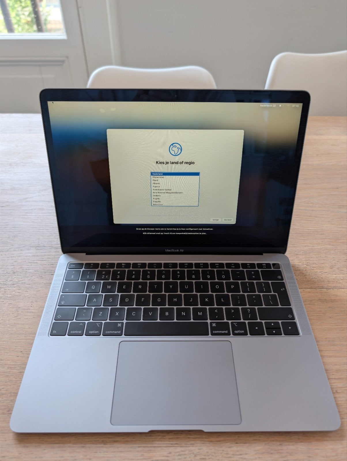 Apple MacBook Air 13" (2019) Retina • Space Gray • i5 / 8GB, Computers en Software, Apple Macbooks, Ophalen, Gebruikt, Qwerty