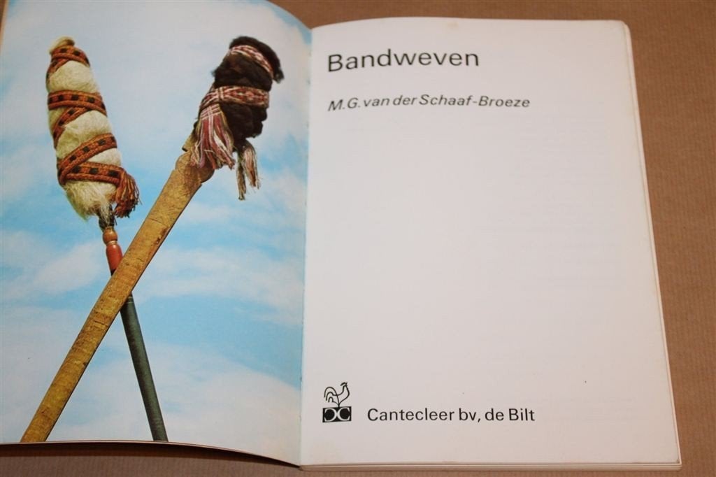 Bandweven — Technieken, Patronen en Weeftoestel, Boeken, Ophalen of Verzenden, Gelezen, Borduren en Naaien