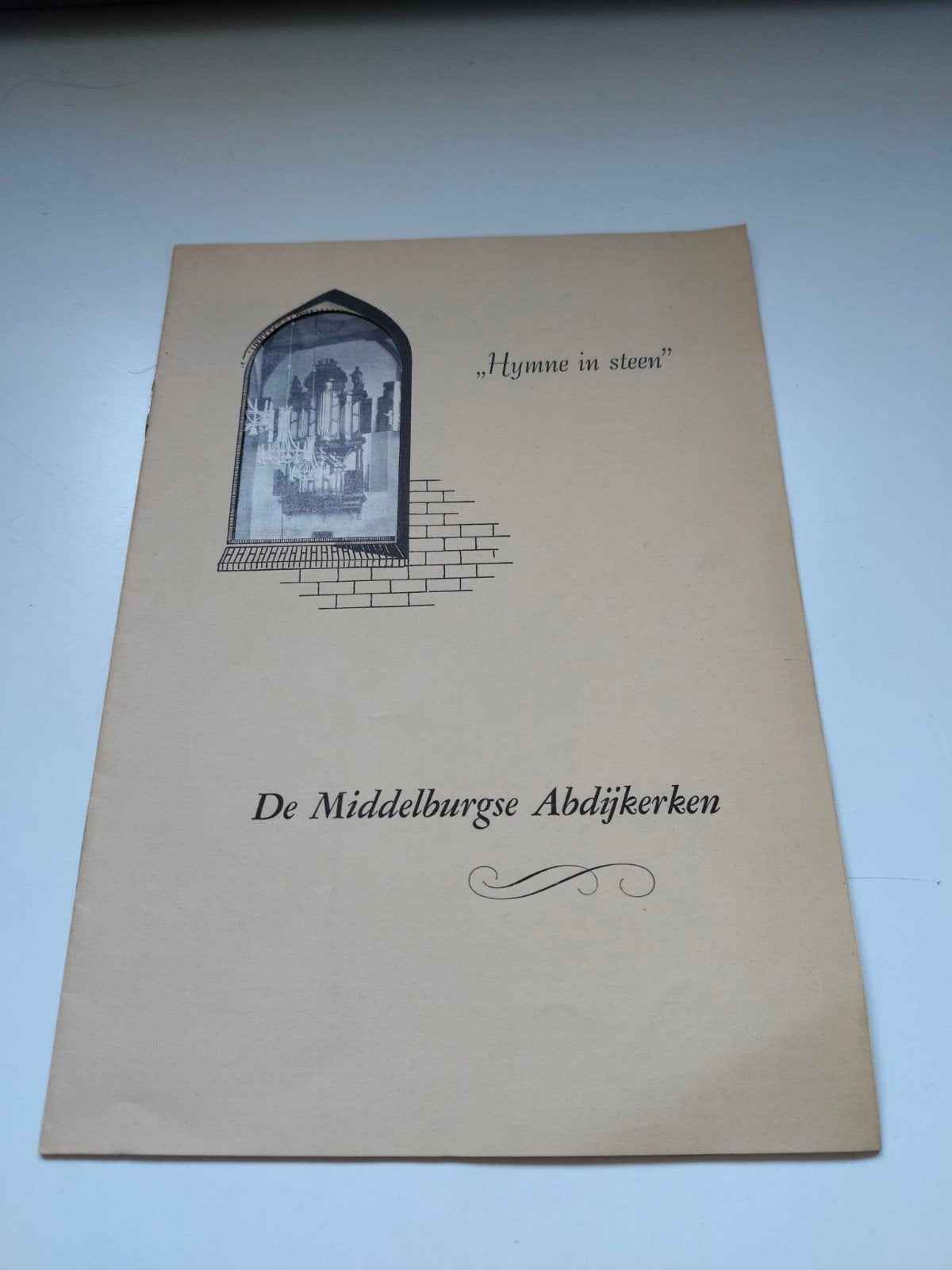 De Middelburgse Abdijkerken " Hymne in steen " - Tina Keller, Boeken, Ophalen of Verzenden, Gelezen