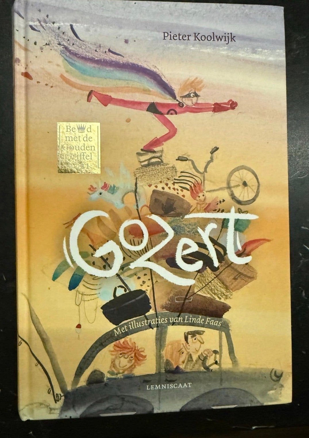 Gozert - Pieter Koolwijk (Bekroond met de Gouden Griffel), Boeken, Ophalen of Verzenden, Zo goed als nieuw, Fictie algemeen