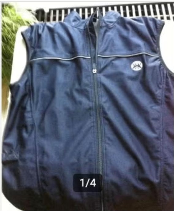 Heren sport body warmer zwart mt S, Ophalen of Verzenden, Zo goed als nieuw, Maat 46 (S) of kleiner, Zwart