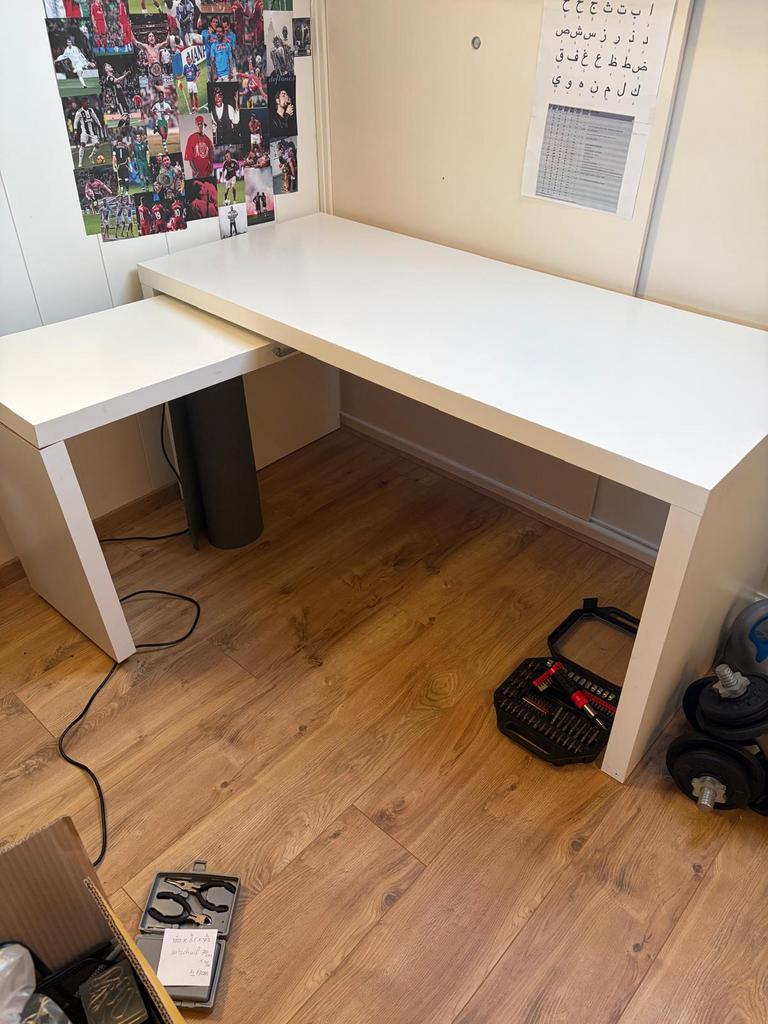 Ikea Malm hoekbureau met uitschuifdeel, Ophalen, Gebruikt