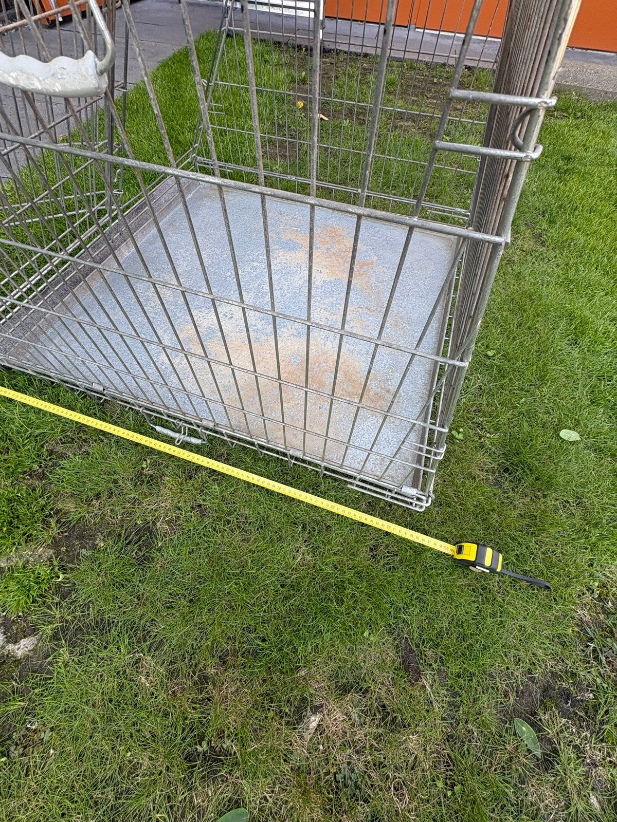 Bench voor in de auto voor 1-2 honden, Ophalen, Gebruikt