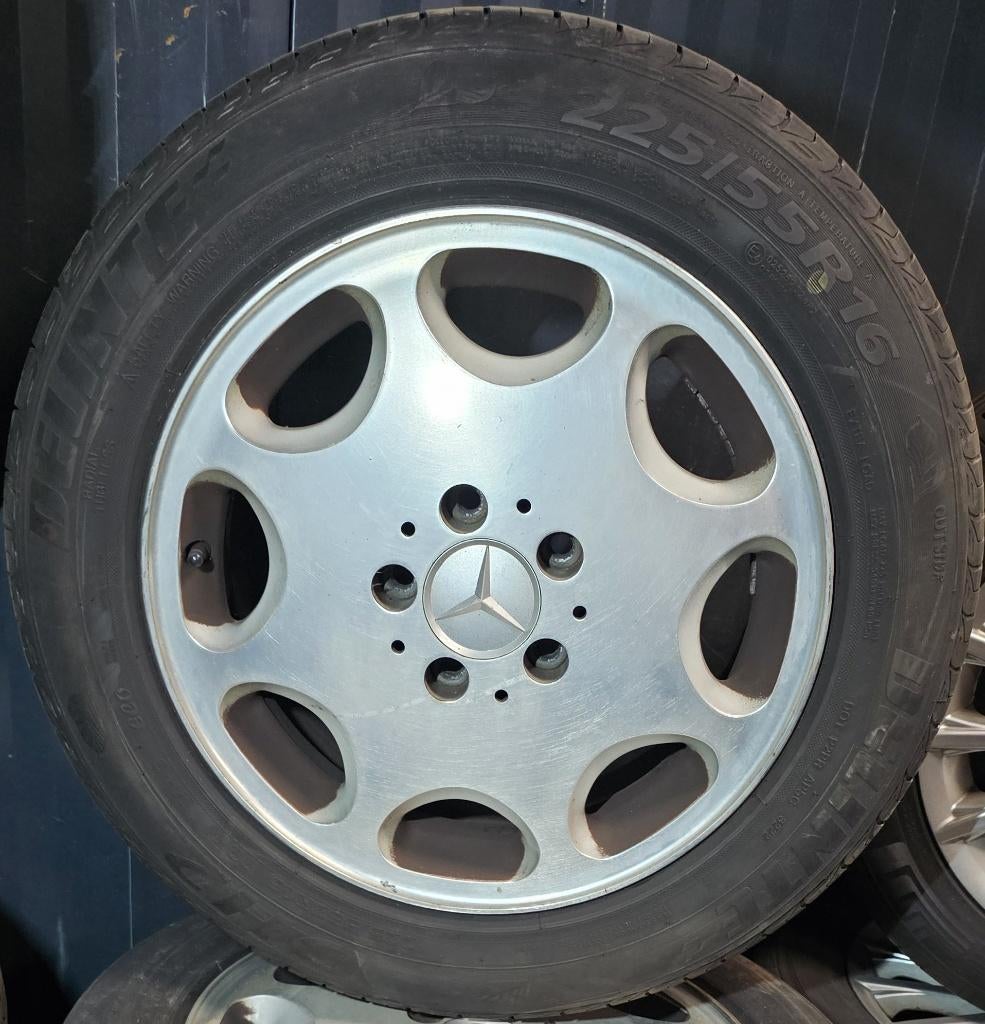 8 Gaats Mercedes W140 gebruikte banden 225/55 R16, Auto-onderdelen, Banden en Velgen, Ophalen, 16 inch, Banden en Velgen, Mercedes