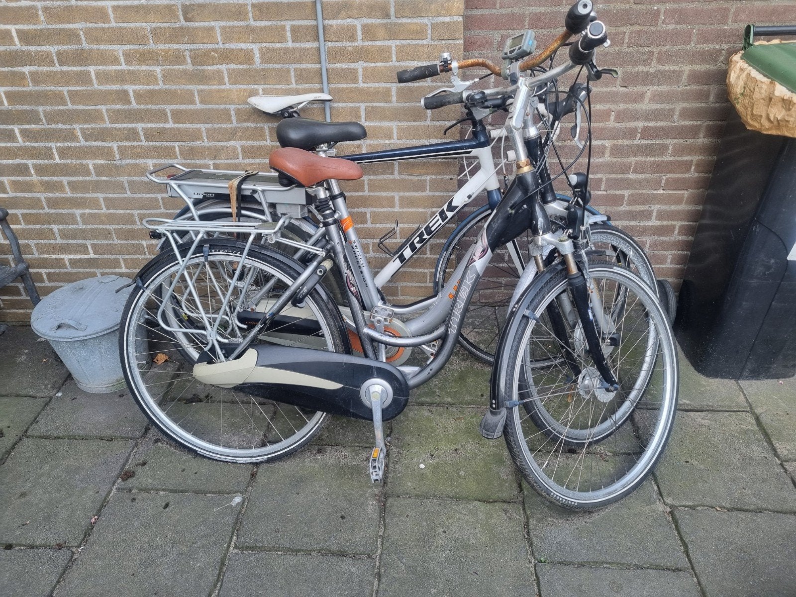 3 opknap fietsen.kleuren,grijs en blauw wit., Fietsen en Brommers, Elektrische fietsen, Ophalen, Gebruikt, Overige merken