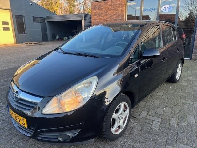 Opel Corsa 1.2-16V 5 drs Airco, Auto's, Voorwielaandrijving, Euro 5, Gebruikt, Zwart
