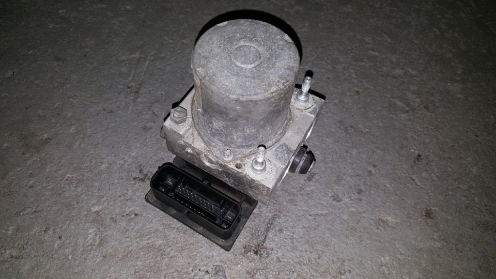 ABS-pomp Renault Master 2.3 dCi 2012, Ophalen of Verzenden