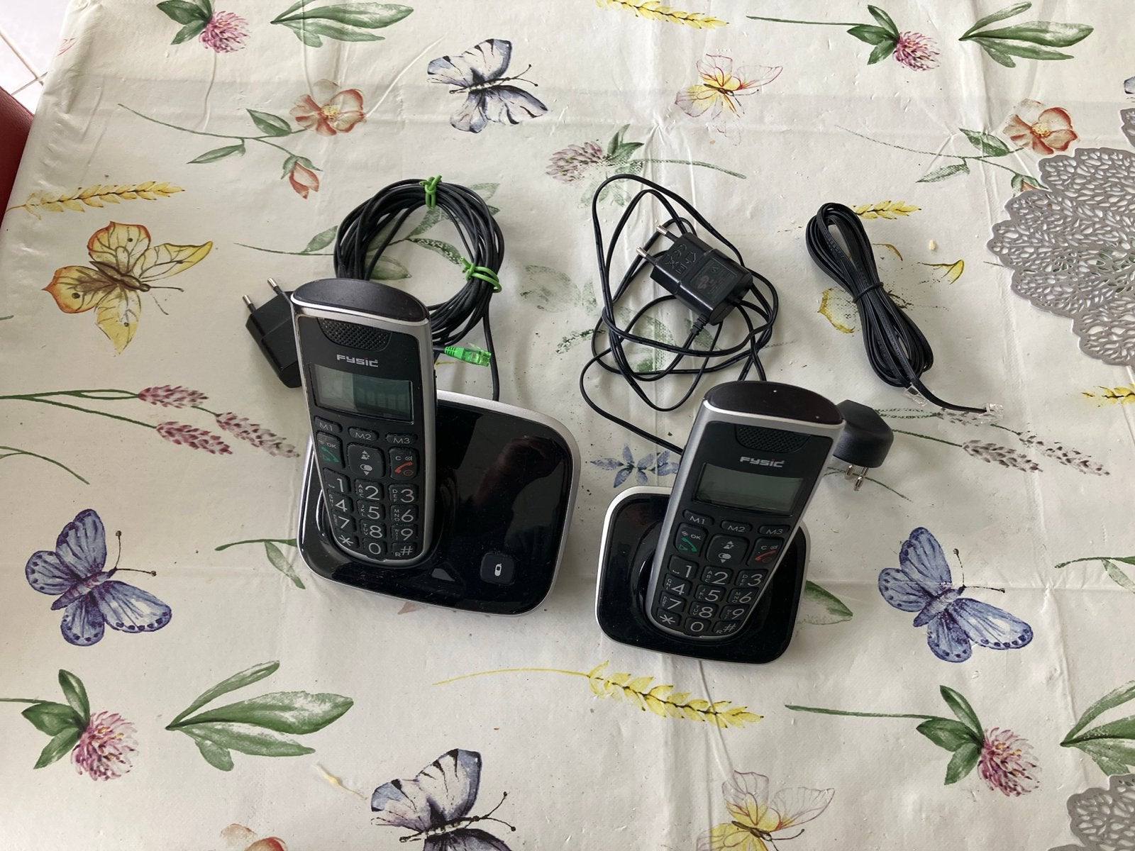 Fysic FX-6000 Dect Telefoon - Set van 2 met grote toetsen, Telecommunicatie, Ophalen of Verzenden, Gebruikt, 2 handsets
