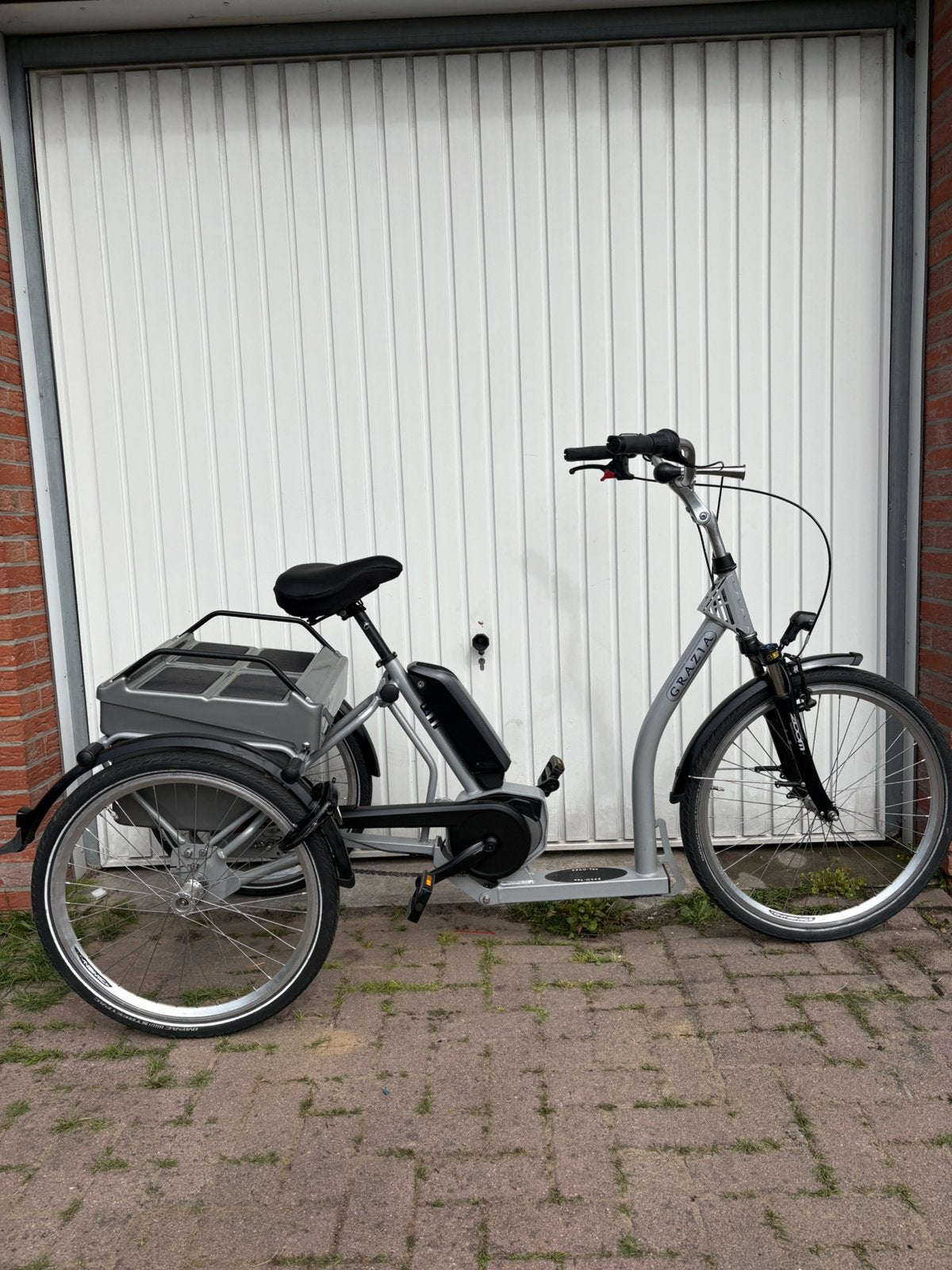 Van Raam Grazia Elektrische Driewieler Bosch Active Line, Fietsen en Brommers, Ophalen of Verzenden, Zo goed als nieuw, Schijfrem