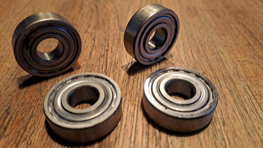 Set van 4 nieuwe kogellagers met stofkap. 26x10x8 mm, Ophalen of Verzenden, Nieuw