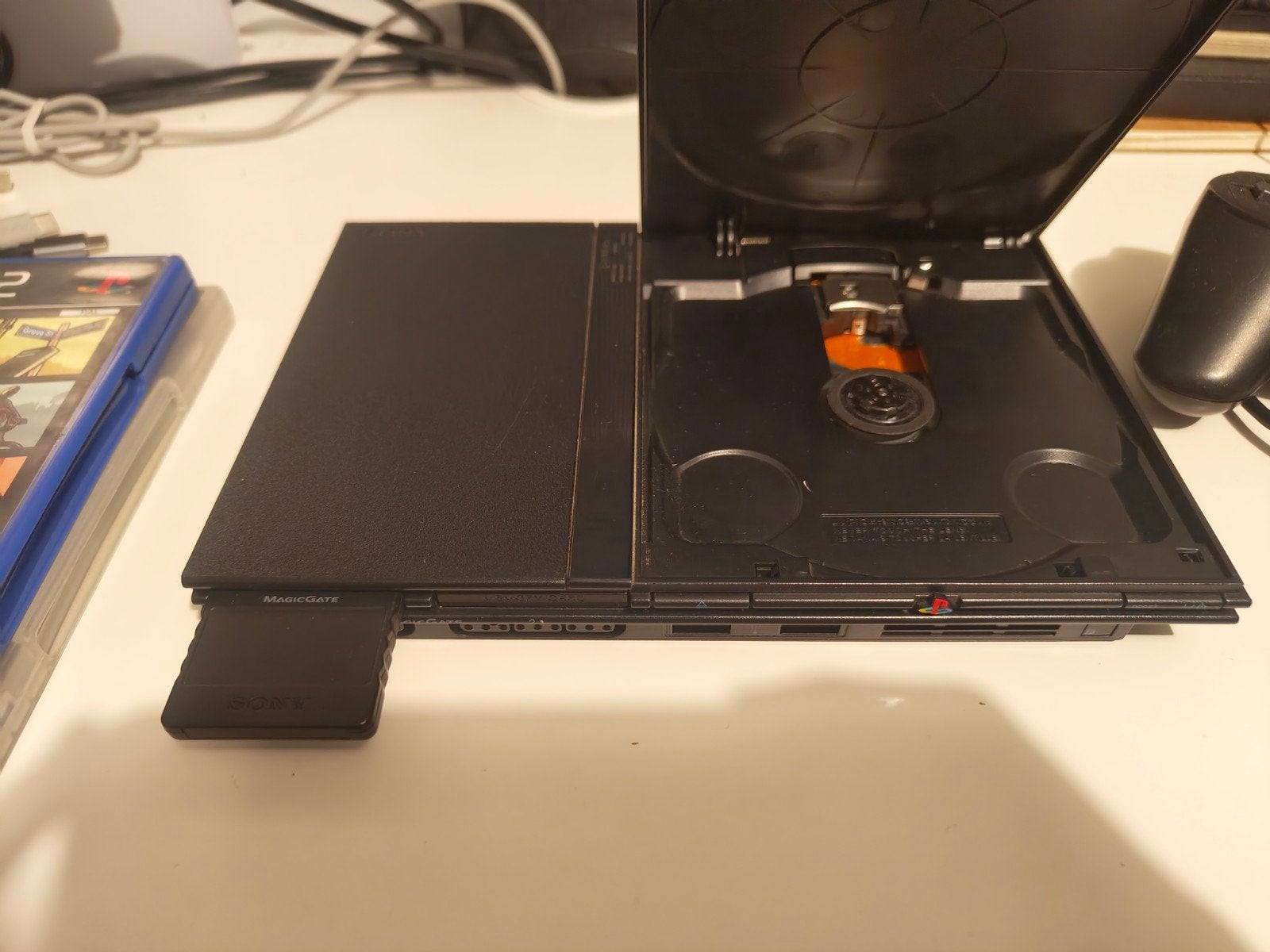PlayStation 2 Slim met 2 controllers en geheugenkaart, Gebruikt, Zwart, Met 2 controllers, Ophalen of Verzenden