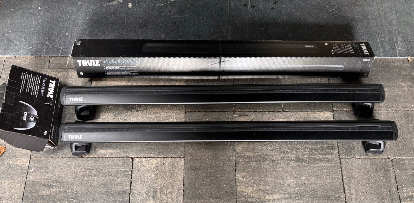 Thule WingBar Evo 118 Black & rapid voeten 753 dakdragers, Ophalen, Zo goed als nieuw
