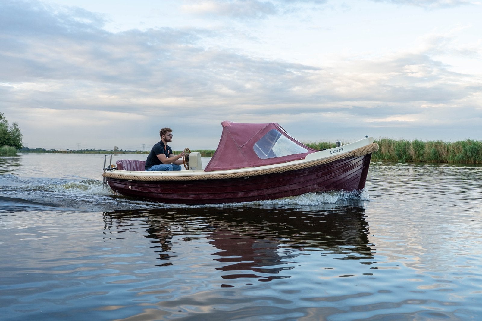 Leuke sloep 5.2m Vetus inboard diesel, Watersport en Boten, Overige merken, Binnenboordmotor, Diesel, Ophalen of Verzenden