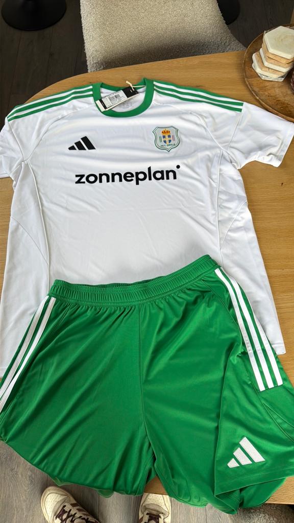 PEC shirt XL en broekje L seizoen 20205-2026 nieuw, Maat XL, Ophalen of Verzenden, Zo goed als nieuw, Shirt
