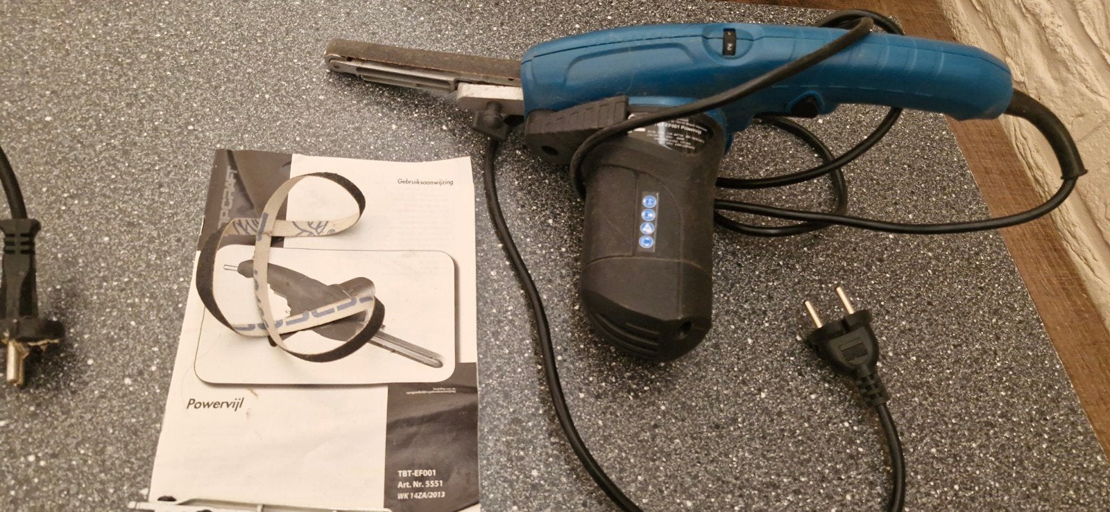 Batavia Powervijl TBT-EF001 - 400W Bandschuurmachine, Ophalen, Gebruikt, Minder dan 600 watt, Bandschuurmachine