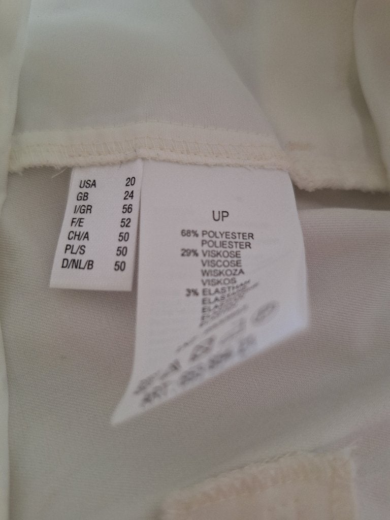 3/4  drie kwart  broek  maat 48/50, Ophalen, Wit, Ulla Popken, Zo goed als nieuw