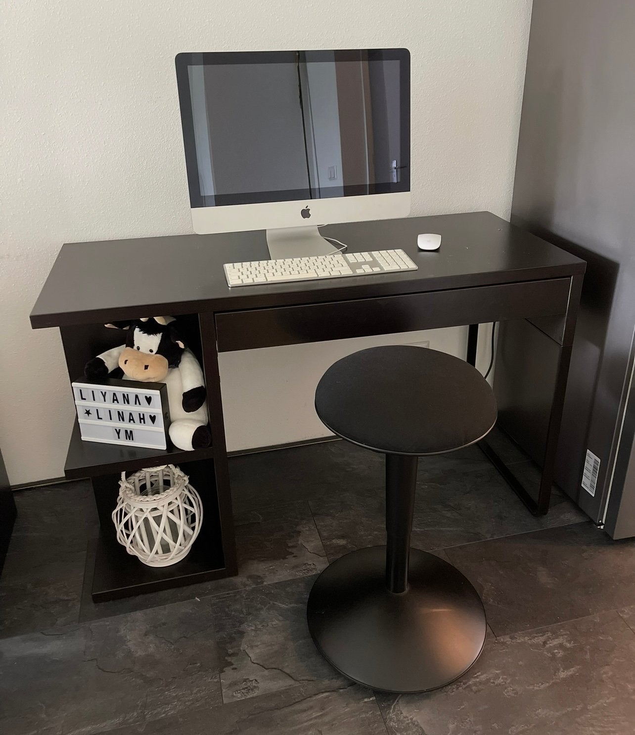 Ikea bureau Malm, Ophalen of Verzenden, Zo goed als nieuw