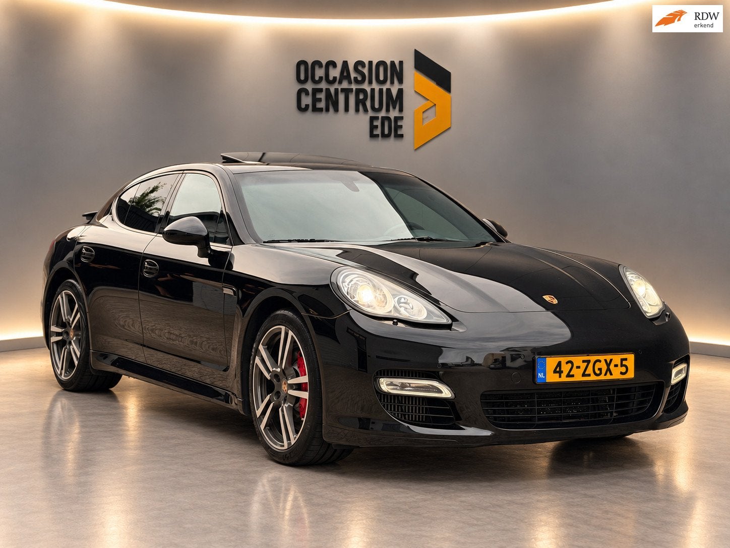 Porsche Panamera 4.8 Turbo | StoelVW + Koeling | VOL! |, Automaat, Gebruikt, 8 cilinders, 501 pk