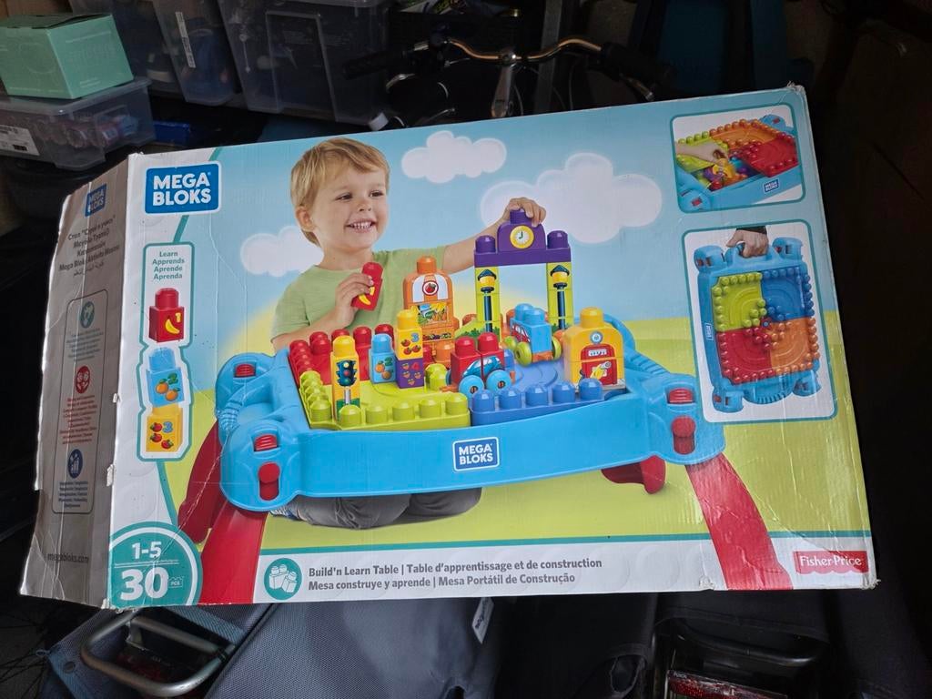 Mega Bloks Build 'n Learn Table, Kinderen en Baby's, Speelgoed | Bouwstenen, Ophalen of Verzenden