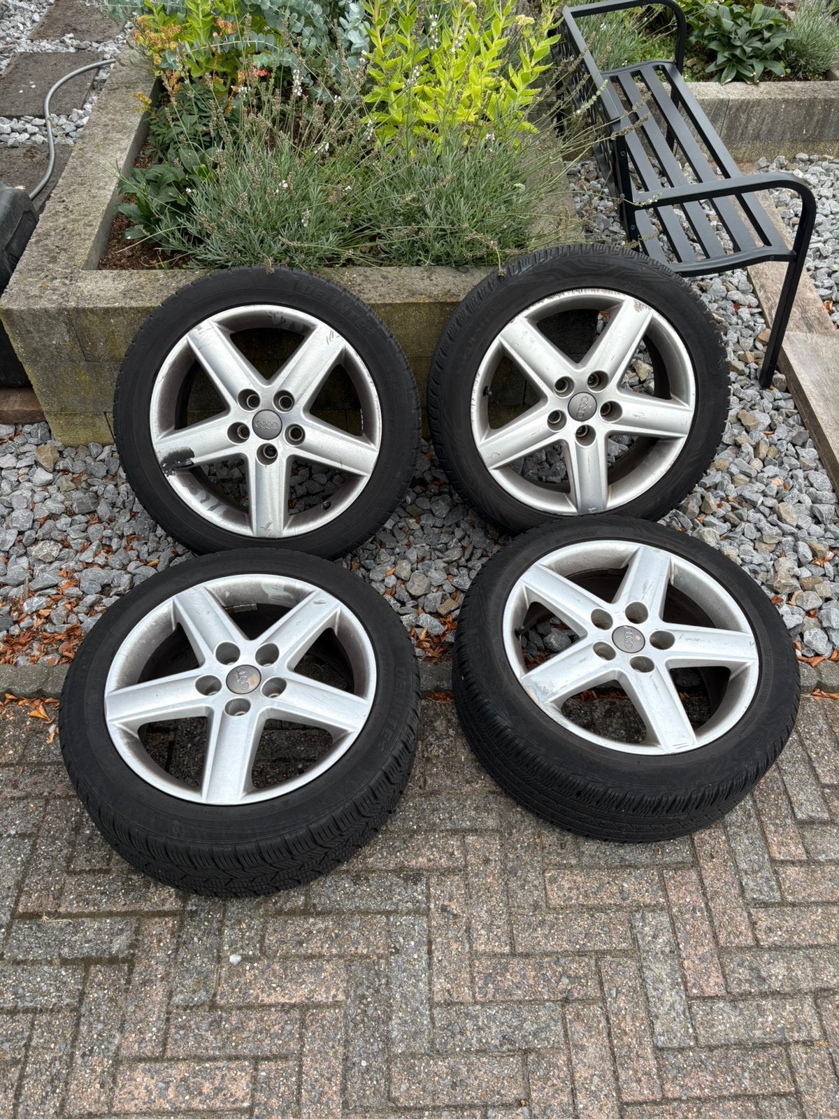 Originele Audi A4 17” LM velgen + All Season banden, Gebruikt, Banden en Velgen, 17 inch, Ophalen of Verzenden