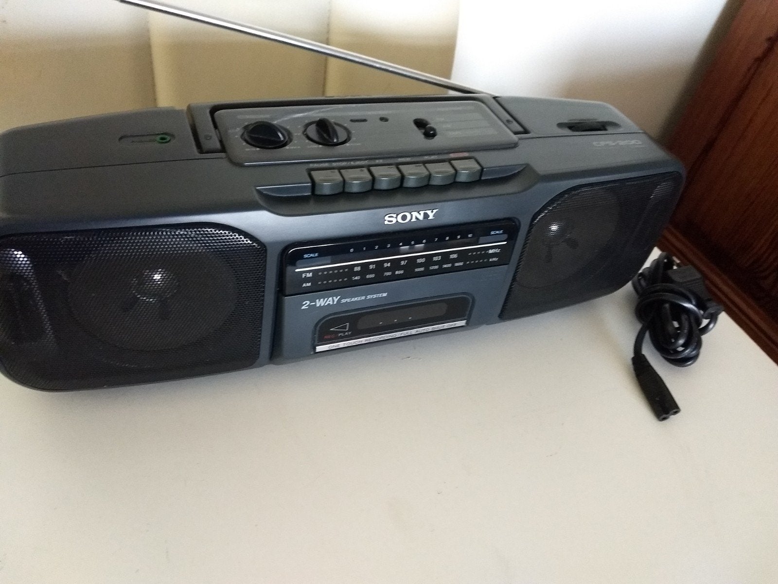 goede Sony Radio met cassette, Ophalen, Zo goed als nieuw, Radio
