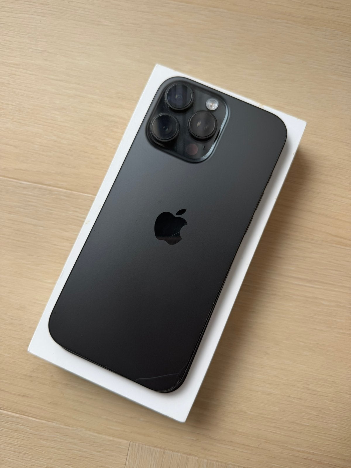 Apple iPhone 16 Pro Max 256GB Black Titanium, Telecommunicatie, Mobiele telefoons | Apple iPhone, Gebruikt, Zwart, IPhone 16 Pro Max