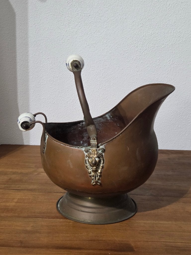 Antieke kolenkit, Ophalen