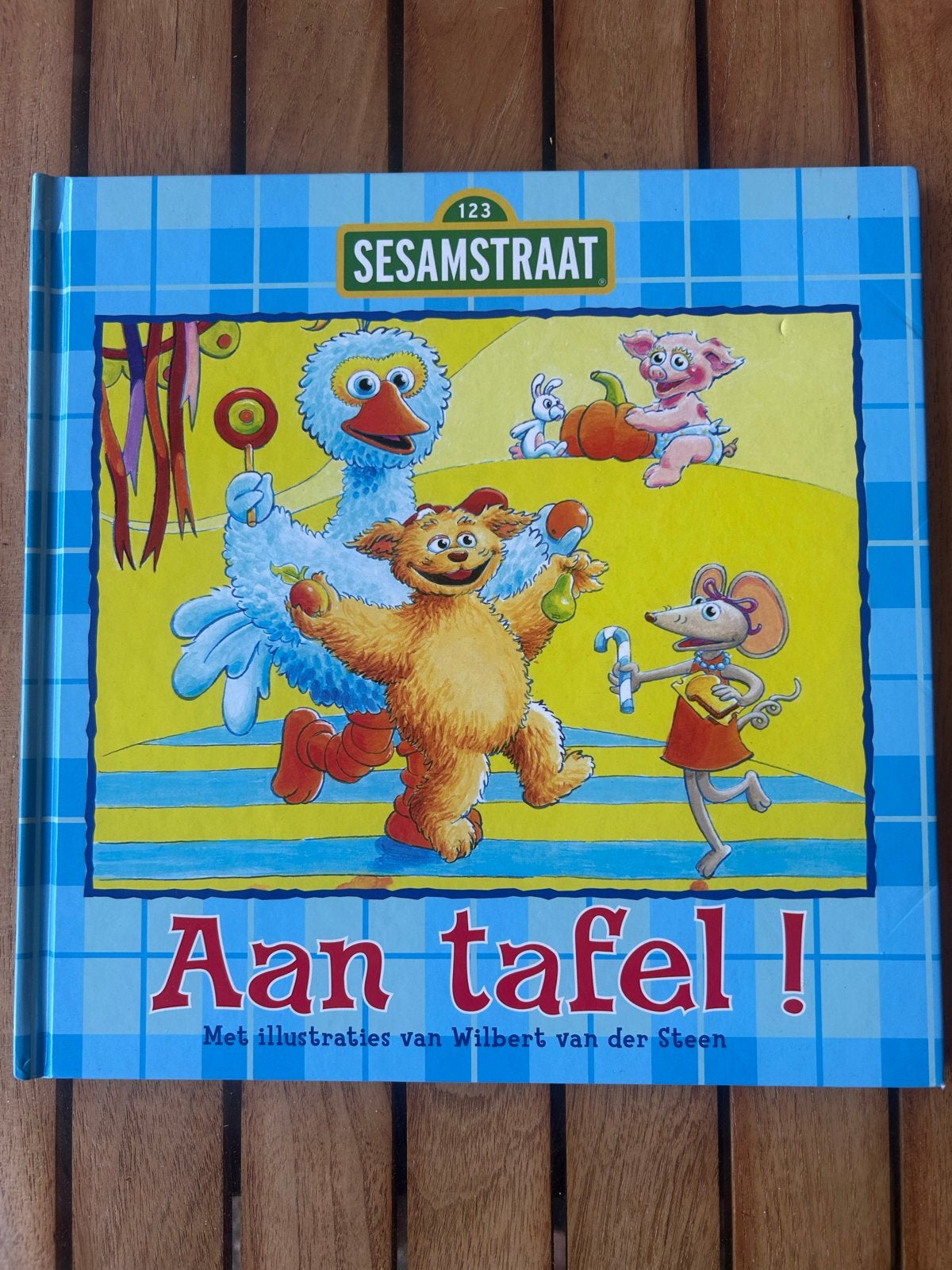 Sesamstraat: Aan tafel! Prentenboek Wilbert van der Steen, Ophalen of Verzenden, Zo goed als nieuw, Prentenboek