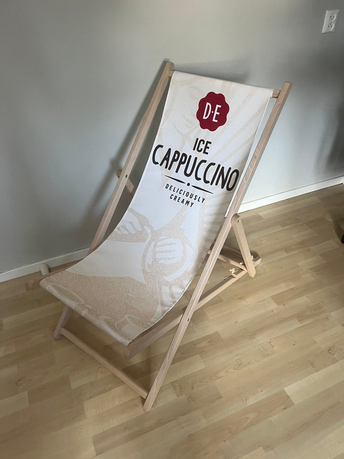 Gave strandstoel douwe egberts ice capuchino, Ophalen, Zo goed als nieuw, Binnen