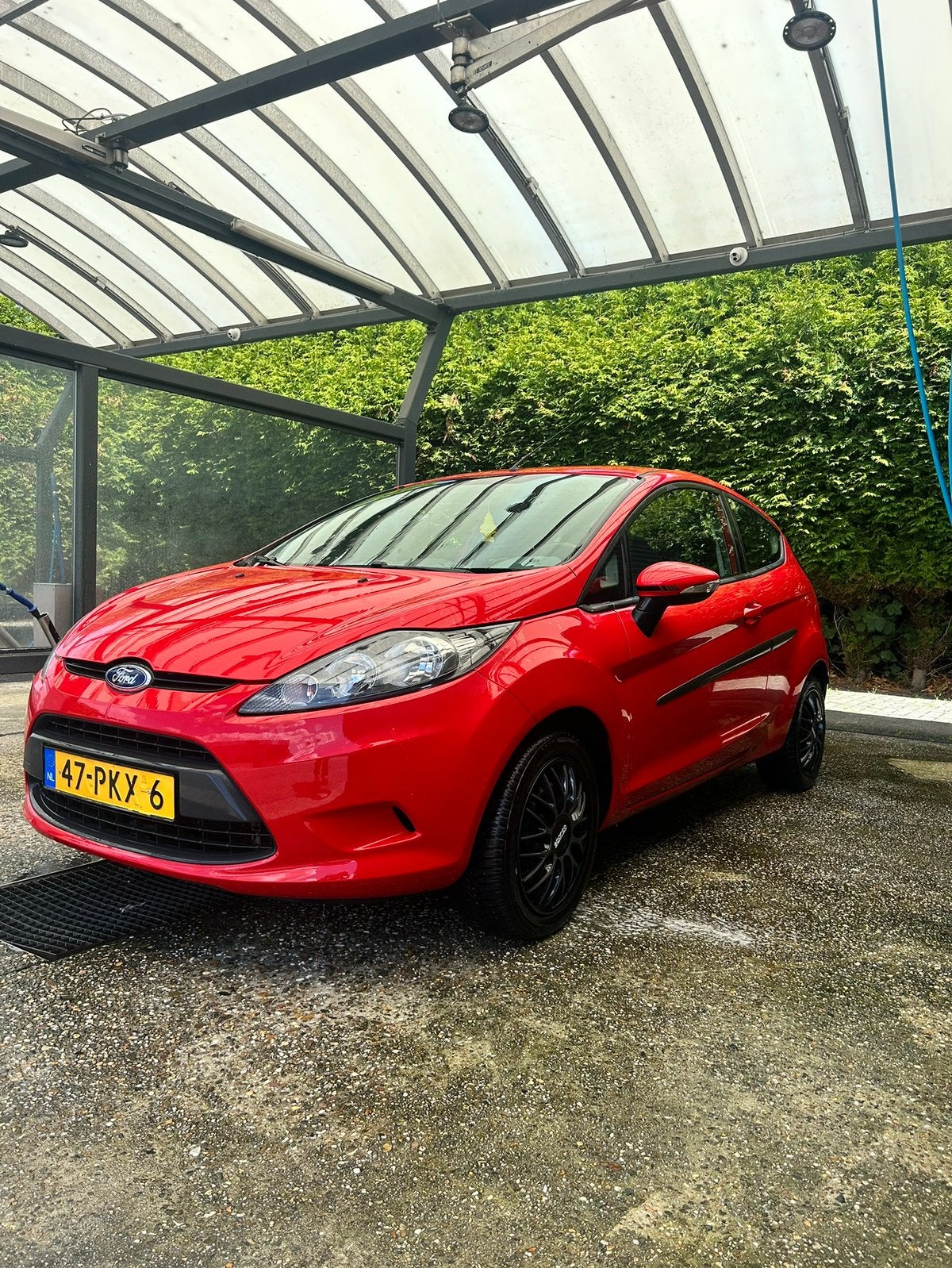 Ford Fiësta 1.25 44KW 3DR 2011 Rood, Voorwielaandrijving, 4 cilinders, Origineel Nederlands, Handgeschakeld