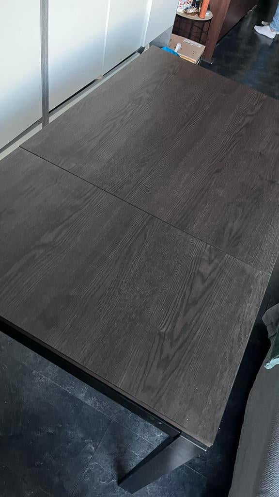 NÄSINGE Uitschuifbare eettafel, donkerbruin/beukenfineer, Gebruikt, 100 tot 150 cm, Vier personen, Rechthoekig