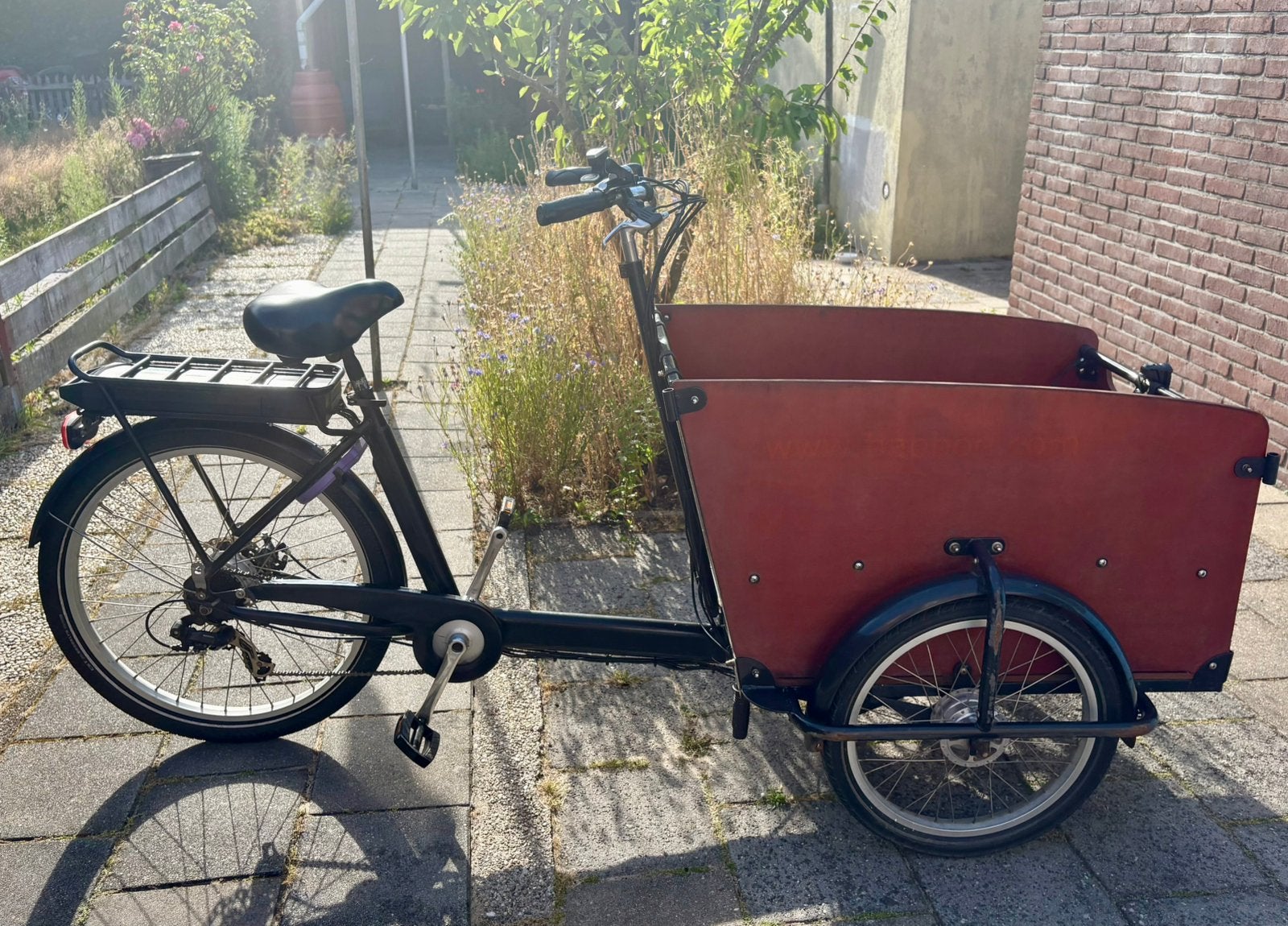 elektrische bakfiets klaar voor gebruik, Ophalen, Zo goed als nieuw, 4 kinderen of meer, Huif