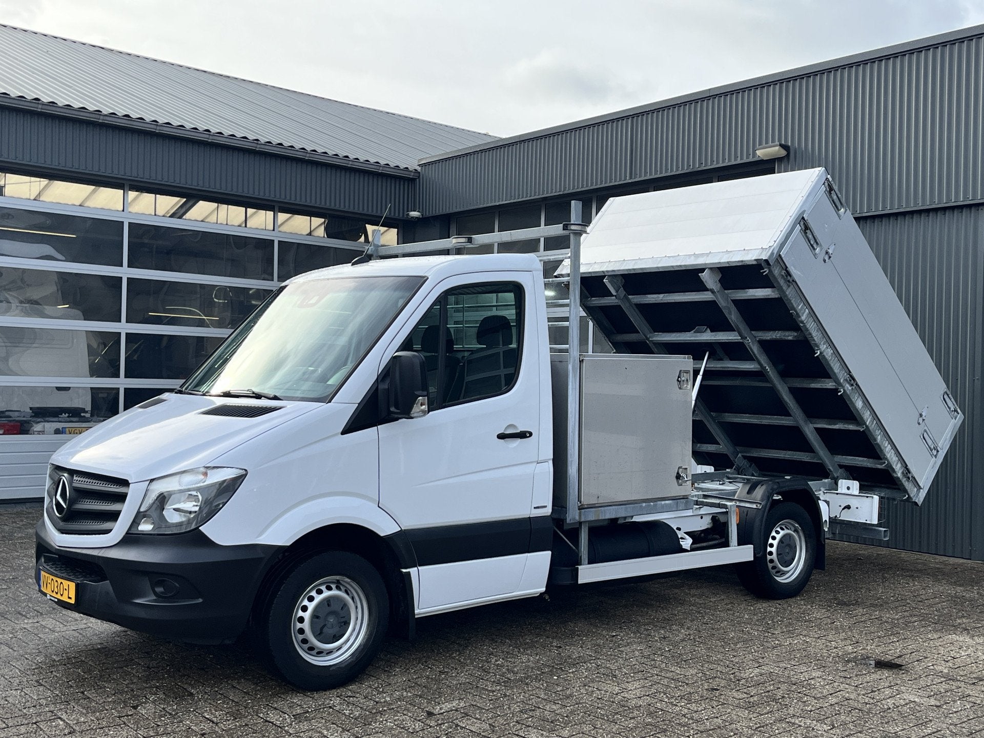 Mercedes-Benz Sprinter 316 1.8 NGT 366 CNG en Benzine 157pk, Auto's, Automaat, Gebruikt, CNG (Aardgas), Wit