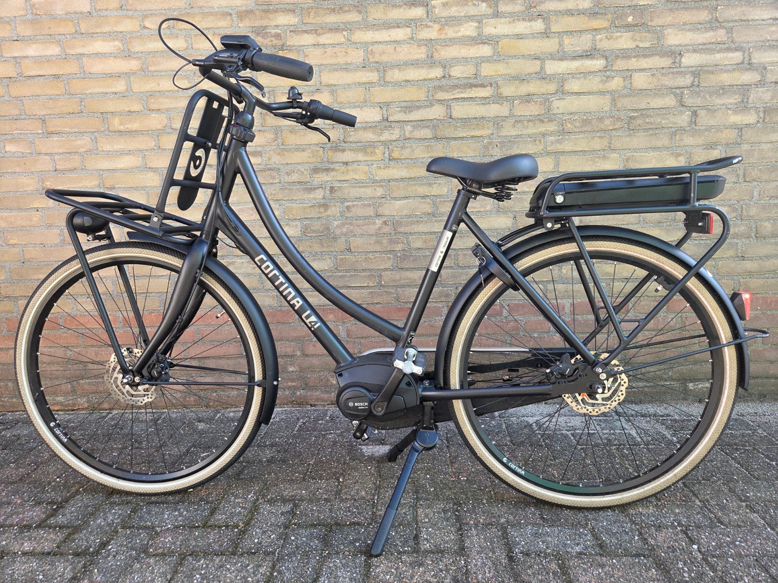 Cortina U4 Transport E-bike - Bosch Active Line - 1282 km, Ophalen of Verzenden, Zo goed als nieuw, Cortina, Cortina