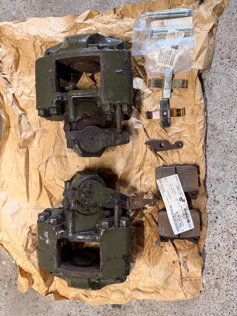 2X Remklauw Mercedes-Benz Unimog Gebruikt, Ophalen, Gebruikt, Mercedes-Benz