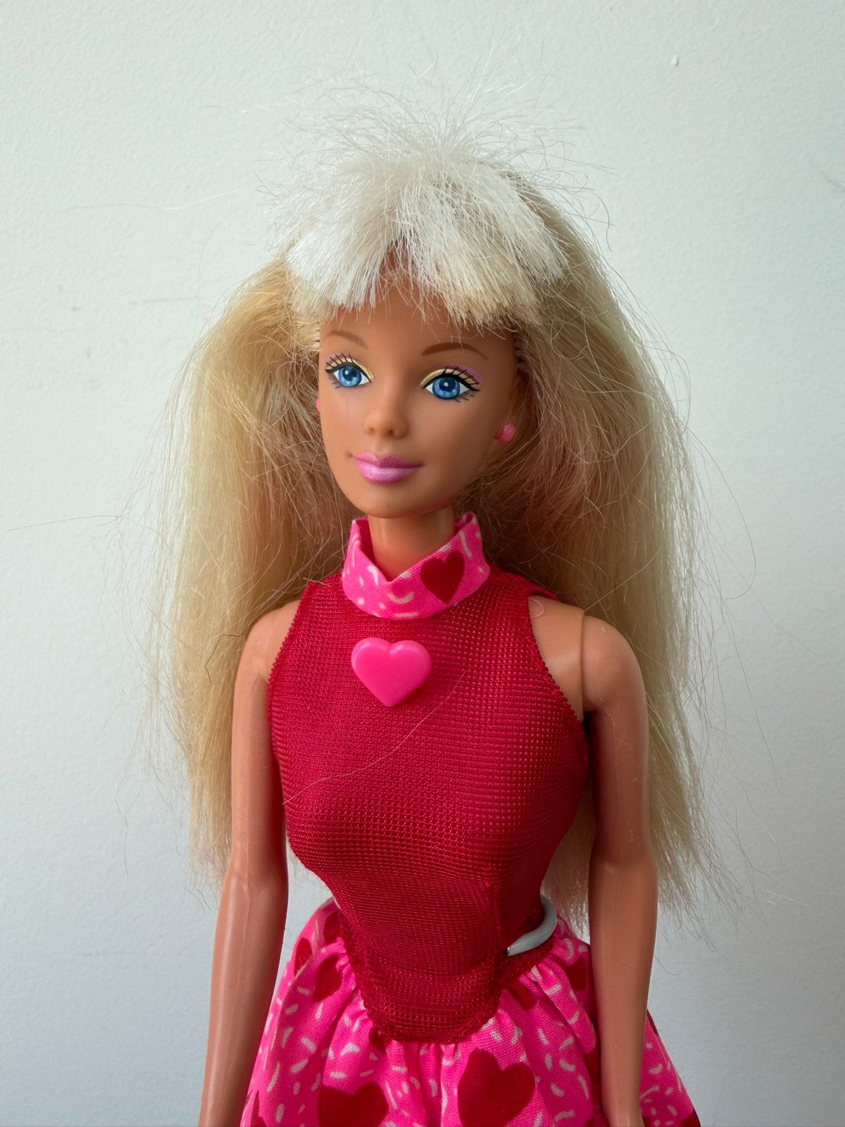 Barbie met Mackie gezicht, Ophalen of Verzenden, Zo goed als nieuw, Pop