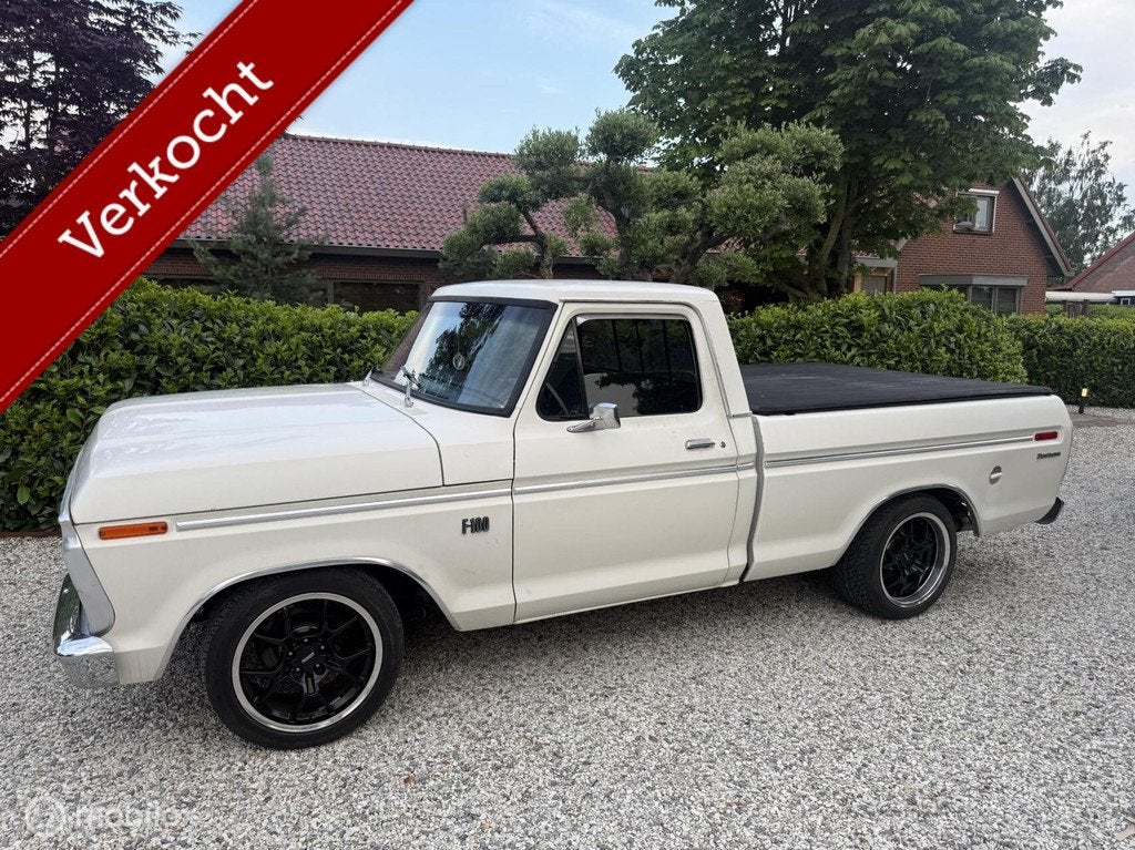 Ford F100 Shortbed V8 | 1973 | Muscle Truck, Automaat, Achterwielaandrijving, Gebruikt, SUV of Terreinwagen