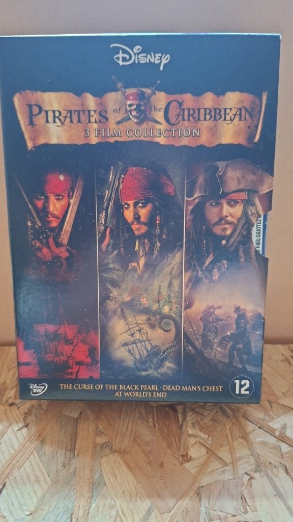 Pirates of the Caribbean, Engels, Nederlands, Ophalen of Verzenden, Zo goed als nieuw